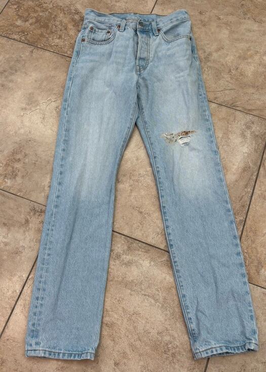 Levi's Denim - Levi’s‎ 501 150th Anniversary Jeans W24 L30 Light Wash Distressed Floral Patch